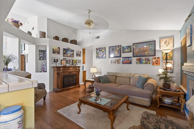 9136 Palmerson Dr, Antelope, CA 95843