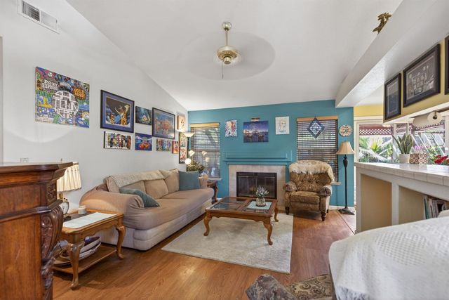 9136 Palmerson Dr, Antelope, CA 95843