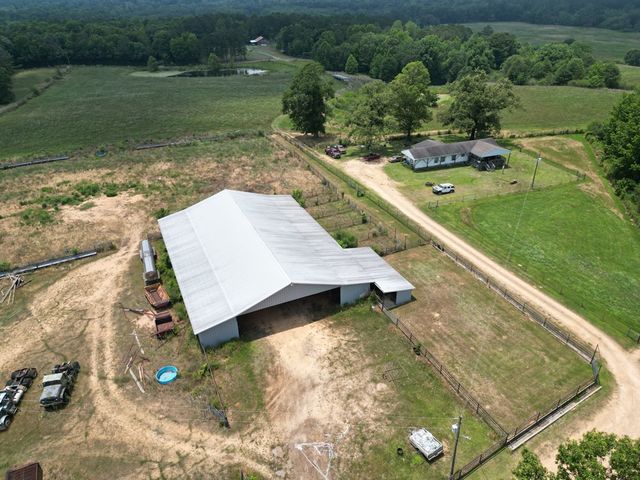 1095 Eric Price Road, Tylertown, MS 39667