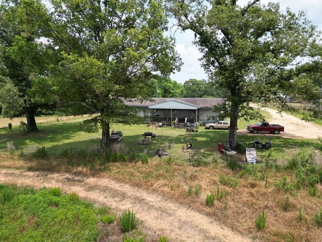 1095 Eric Price Road, Tylertown, MS 39667