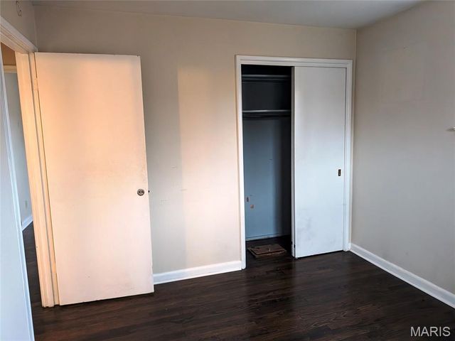 612 Sessions Avenue, Crestwood, MO 63126