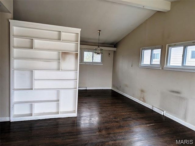 612 Sessions Avenue, Crestwood, MO 63126