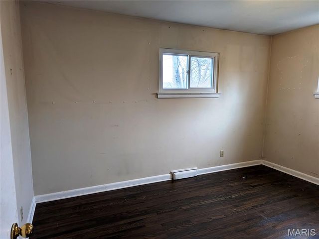 612 Sessions Avenue, Crestwood, MO 63126