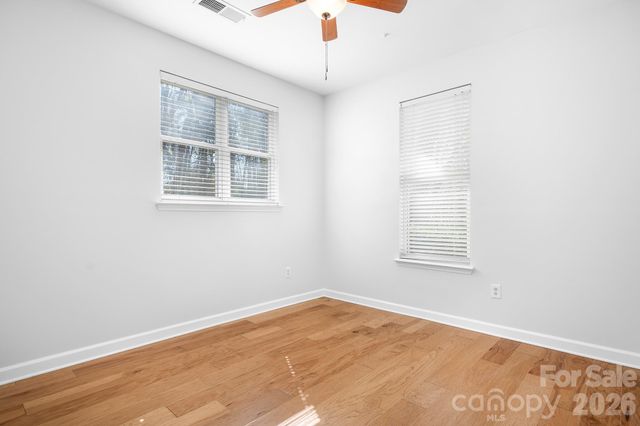 714 Northeast Drive 52, Davidson, NC 28036