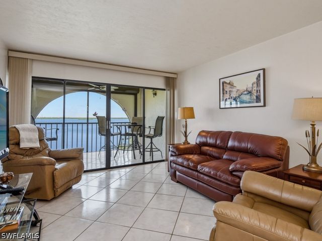 1003 Anglers CV K505, Marco Island, FL 34145