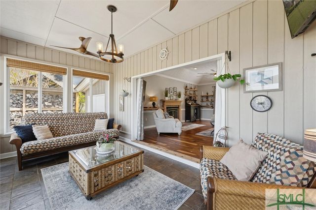 190 Sayle Lane, Richmond Hill, GA 31324