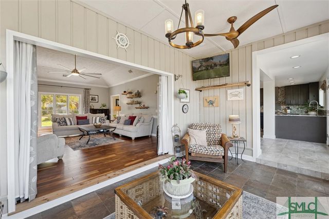 190 Sayle Lane, Richmond Hill, GA 31324