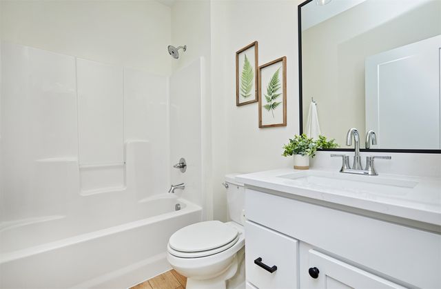 1318 NW 32nd Street, Ankeny, IA 50023