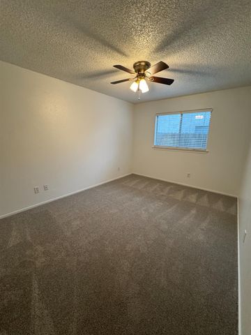 6348 N Genoa Avenue, Fresno, CA 93722