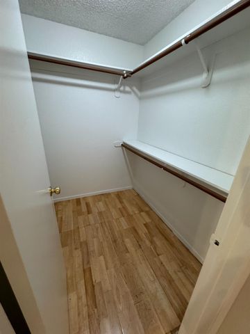 6348 N Genoa Avenue, Fresno, CA 93722