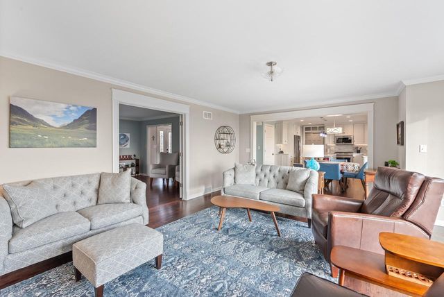 1010 Noridge TRAIL, Port Washington, WI 53074