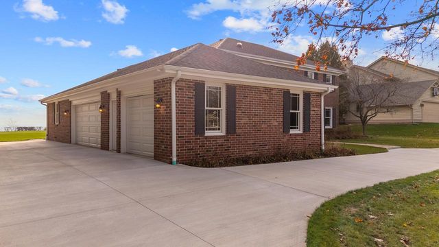 1010 Noridge TRAIL, Port Washington, WI 53074