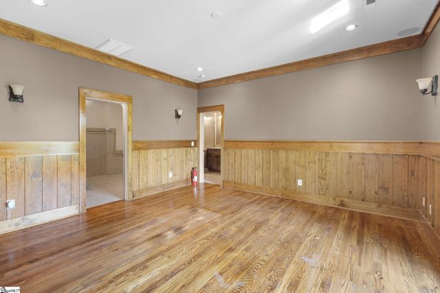 6 Little Bottom Road, Landrum, SC 29356