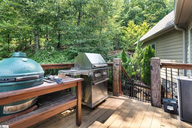 6 Little Bottom Road, Landrum, SC 29356