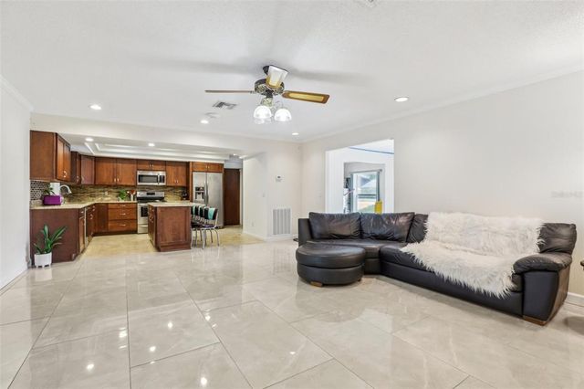 1226 DEBUEL ROAD, Lutz, FL 33549