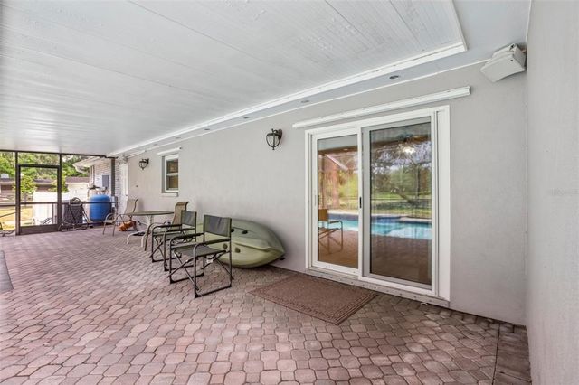 1226 DEBUEL ROAD, Lutz, FL 33549