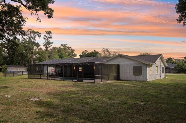 1226 DEBUEL ROAD, Lutz, FL 33549