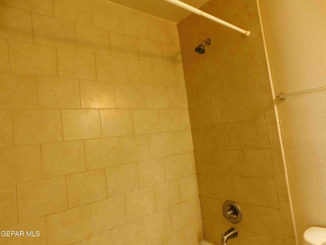 10051 RAILROAD Drive, 701, El Paso, TX 79924