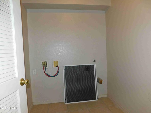 10051 RAILROAD Drive, 701, El Paso, TX 79924