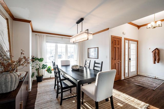 841 Summer Creek ROAD, Oconomowoc, WI 53066