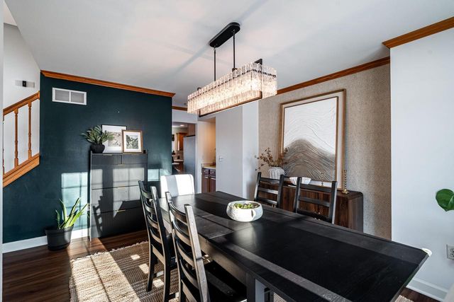 841 Summer Creek ROAD, Oconomowoc, WI 53066