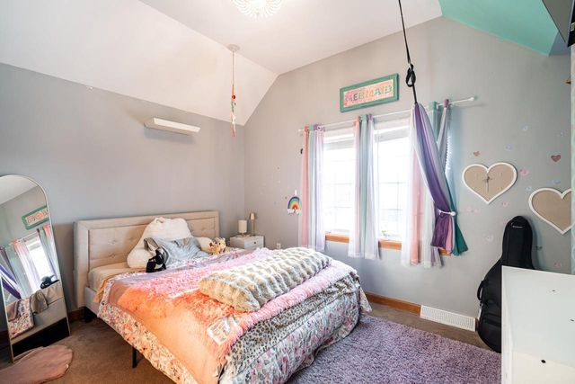 841 Summer Creek ROAD, Oconomowoc, WI 53066