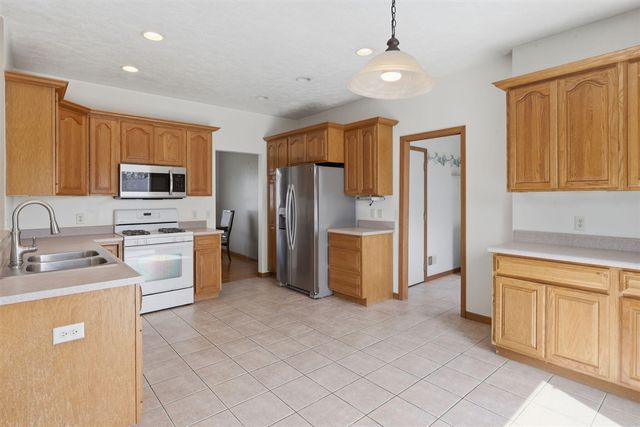 6564 Tulsa Avenue, Kalamazoo, MI 49048