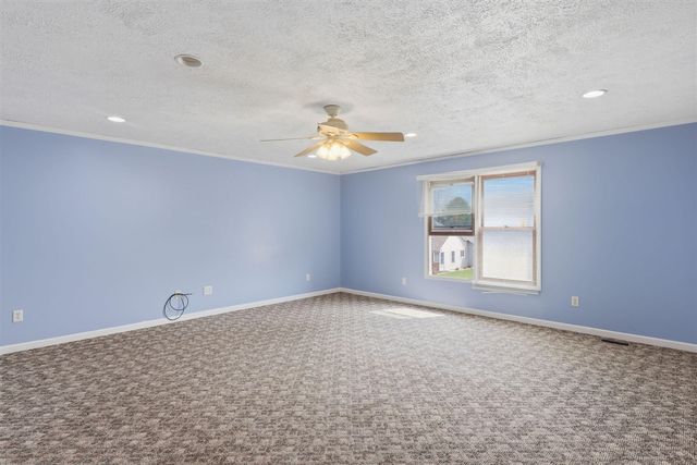 6564 Tulsa Avenue, Kalamazoo, MI 49048