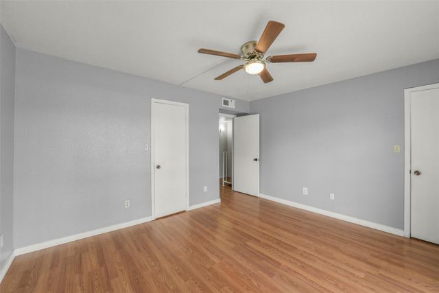 6202 Skyline Drive 10, Houston, TX 77057