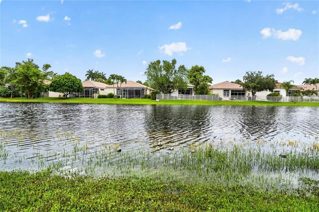 2432 Deer Creek Road, Weston, FL 33327