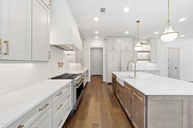 286 County Road, Marietta, GA 30064