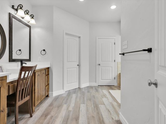 1255 Greg Street, Azle, TX 76020
