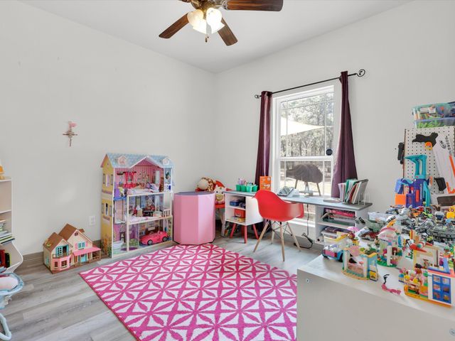 1255 Greg Street, Azle, TX 76020