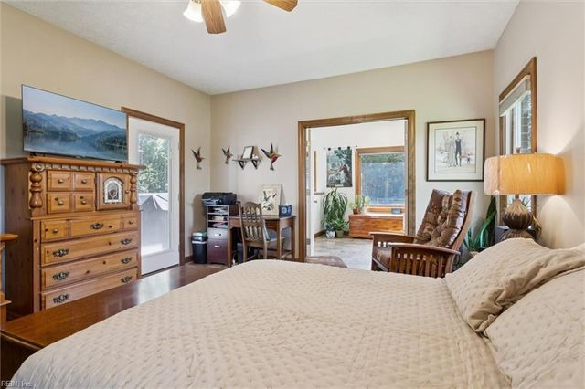 815 Dandy Loop RD, Yorktown, VA 23692