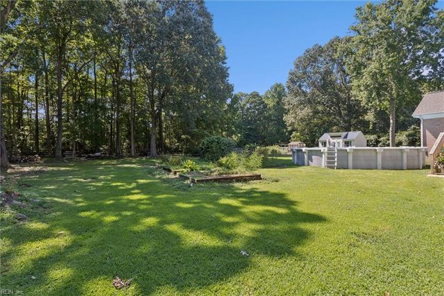 815 Dandy Loop RD, Yorktown, VA 23692