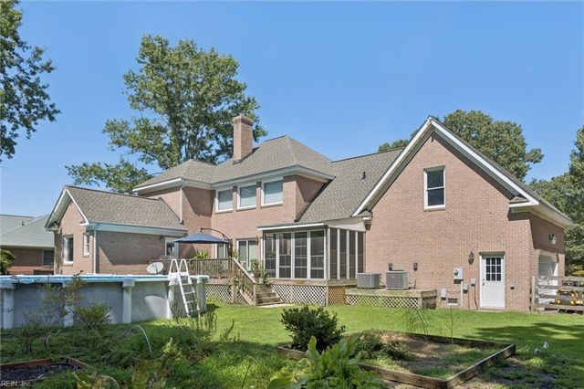 815 Dandy Loop RD, Yorktown, VA 23692