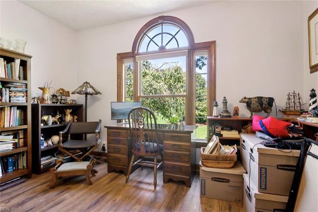 815 Dandy Loop RD, Yorktown, VA 23692