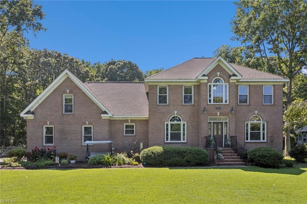 815 Dandy Loop RD, Yorktown, VA 23692