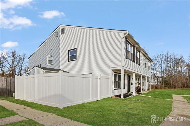 13 Lamont Court, Winslow, NJ 08081