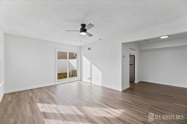 13 Lamont Court, Winslow, NJ 08081