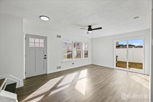 13 Lamont Court, Winslow, NJ 08081