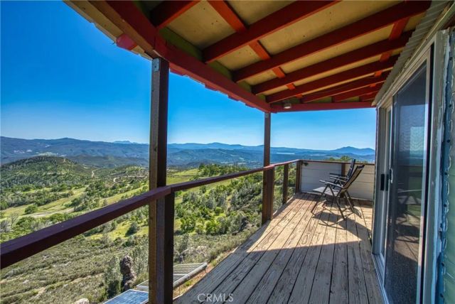 864 Watertrough Road, Clearlake Oaks, CA 95423