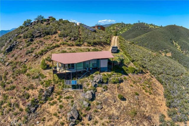 864 Watertrough Road, Clearlake Oaks, CA 95423