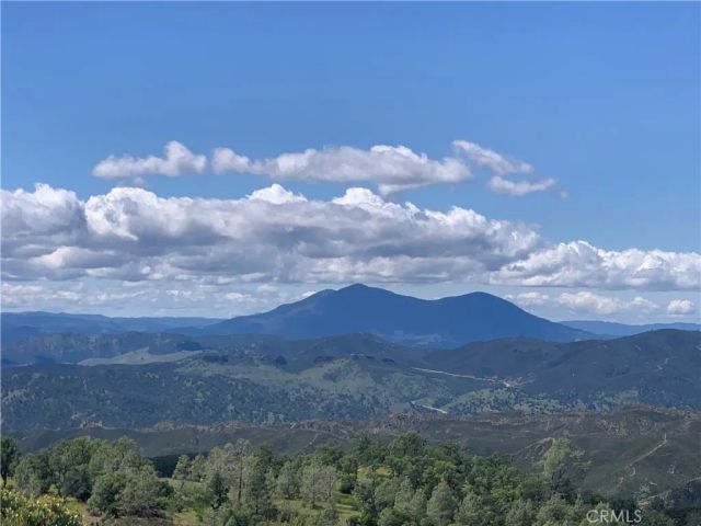 864 Watertrough Road, Clearlake Oaks, CA 95423