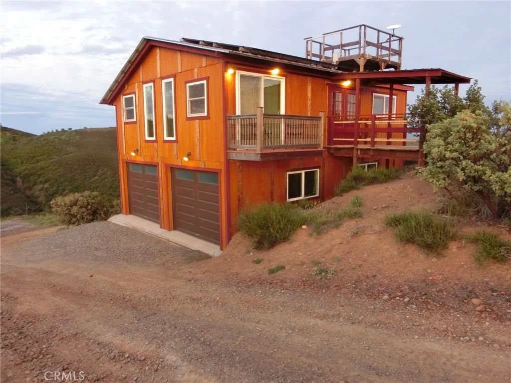864 Watertrough Road, Clearlake Oaks, CA 95423
