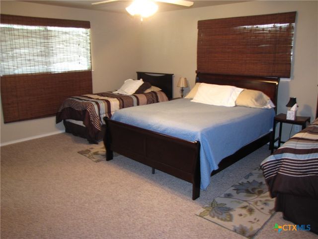 730 E Mather Street, New Braunfels, TX 78130