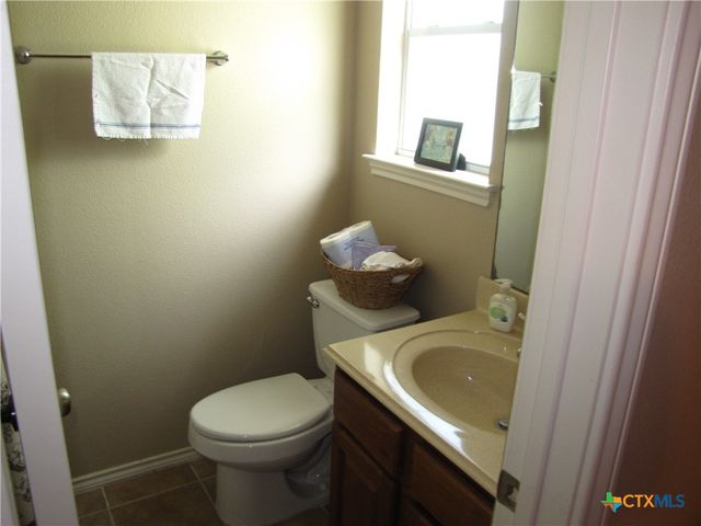 730 E Mather Street, New Braunfels, TX 78130