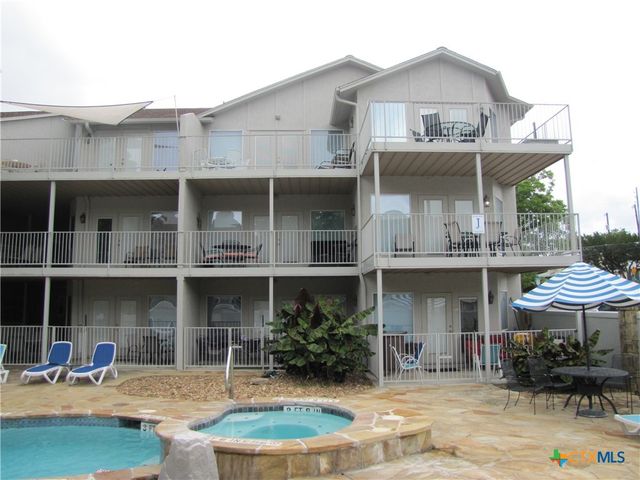 730 E Mather Street, New Braunfels, TX 78130