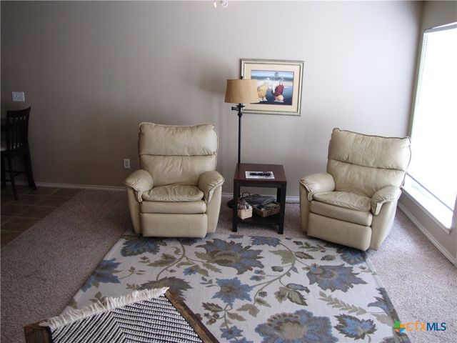 730 E Mather Street, New Braunfels, TX 78130