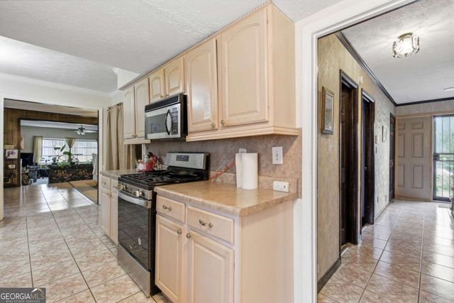 1698 Cheryl Leigh Drive, Riverdale, GA 30296